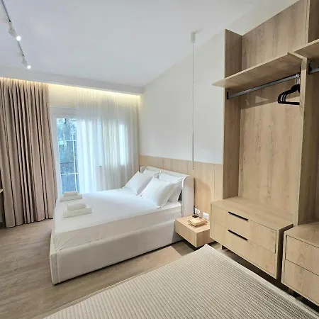公寓 Center Duplex Penthouse For 9 *