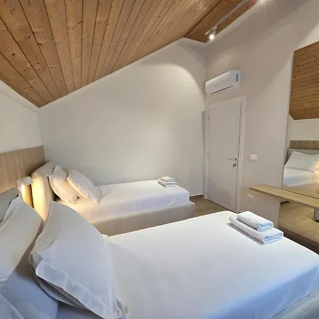 公寓 Center Duplex Penthouse For 9